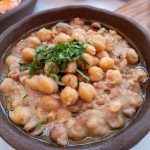 Chickpea and Spinach Curry That Works for Veganuary